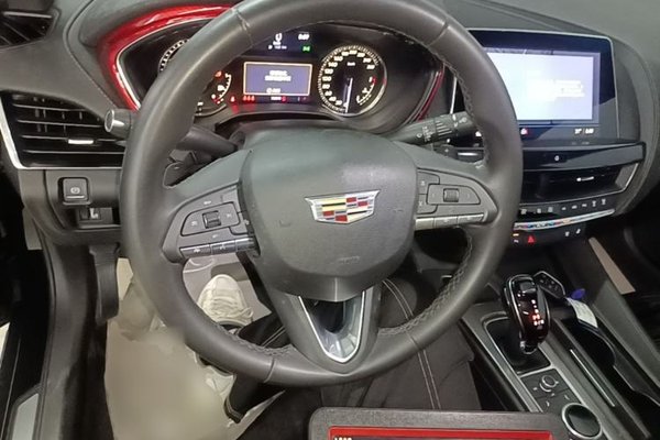 Cadillac CT5 2022, 73100 км, за 20037 USD - фото 18