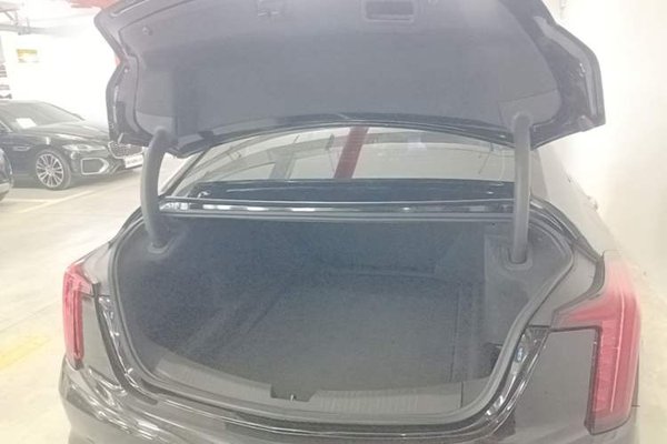 Cadillac CT5 2022, 73100 км, за 20037 USD - фото 27