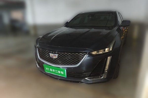 Cadillac CT5 · 2022 год