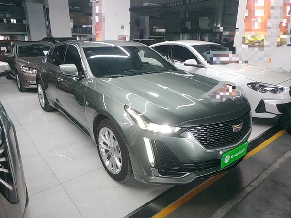 Cadillac CT5 2022, 31400 км, за 22445 USD