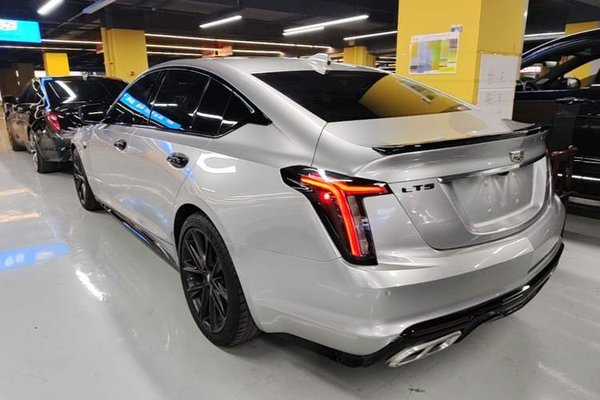 Cadillac CT5 2022, 56700 км, за 26352 USD - фото 13