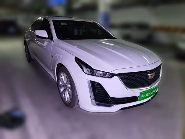 Cadillac CT5 2022, 61800 км, за 19461 USD