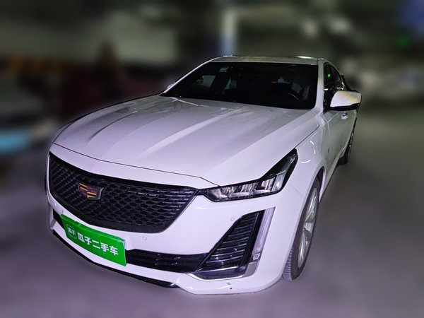 Cadillac CT5 · 2022 год