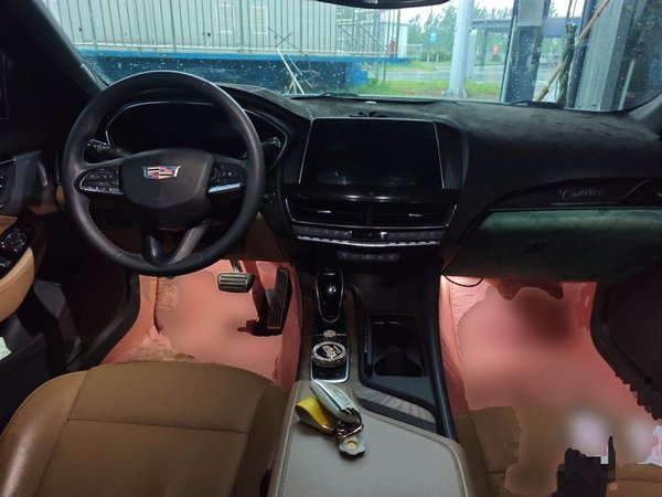 Cadillac CT5 2023, 93600 км, за 19350 USD - фото 10