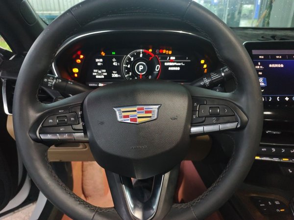 Cadillac CT5 2023, 93600 км, за 19350 USD - фото 12