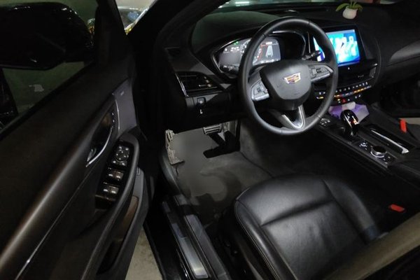 Cadillac CT5 2023, 22799 км, за 21965 USD - фото 16