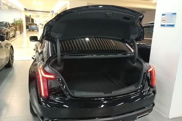 Cadillac CT5 2023, 34800 км, за 24546 USD - фото 22