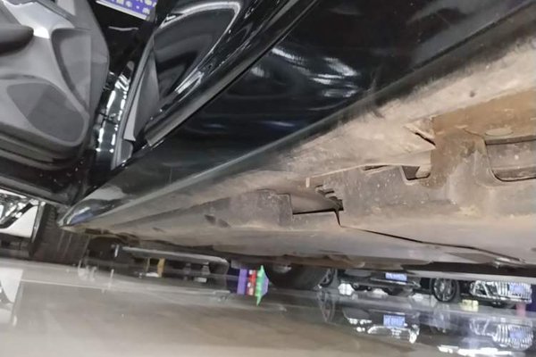 Cadillac CT5 2023, 42300 км, за 24164 USD - фото 25
