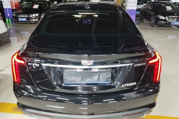 Cadillac CT5 2023, 42300 км, за 24164 USD