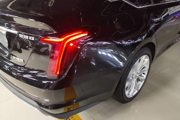 Cadillac CT5 2023, 42300 км, за 24164 USD - фото 9