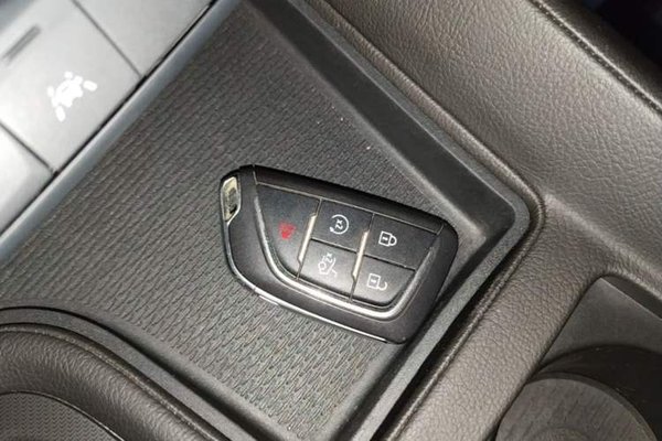 Cadillac CT5 2023, 42300 км, за 24164 USD - фото 23