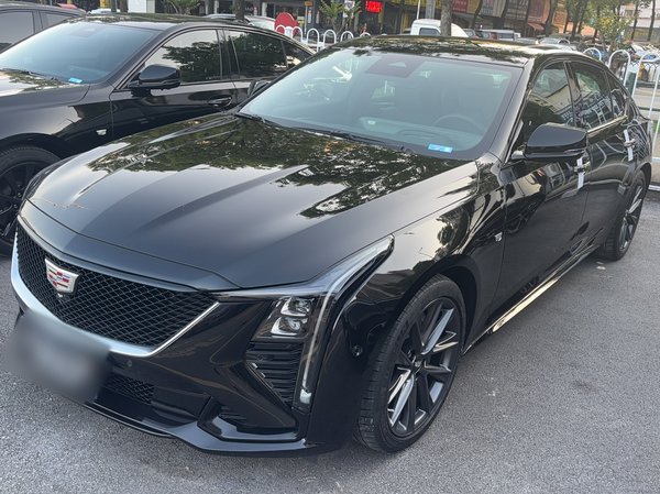 Cadillac CT5 · 2024 год