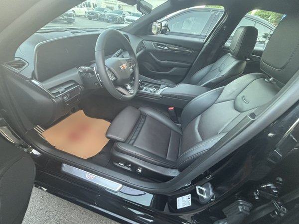 Cadillac CT5 2024, 12900 км, за 32138 USD - фото 13