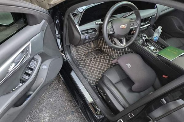 Cadillac CT5 2024, 13000 км, за 25235 USD - фото 16