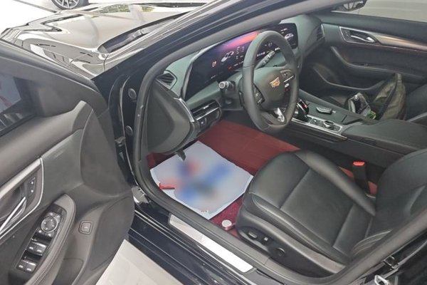 Cadillac CT5 2024, 25099 км, за 29896 USD - фото 21
