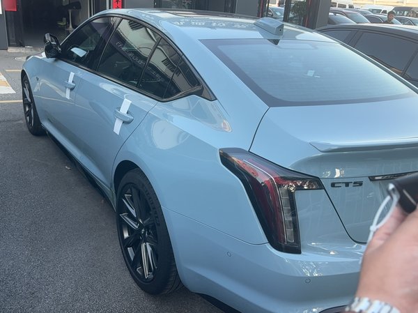 Cadillac CT5 2025, 11000 км, за 35846 USD