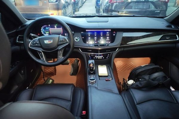 Cadillac CT6 2021, 110100 км, за 19183 USD - фото 12