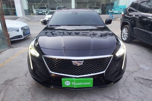 Cadillac CT6 2021, 110100 км, за 19183 USD