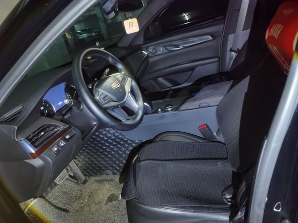Cadillac CT6 2021, 38500 км, за 20733 USD - фото 16