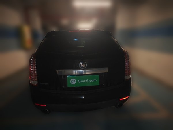 Cadillac SRX 2015, 176000 км, за 4897 USD