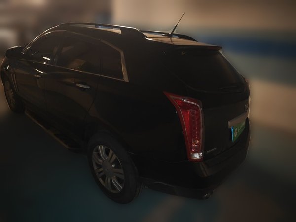 Cadillac SRX 2015, 176000 км, за 4897 USD