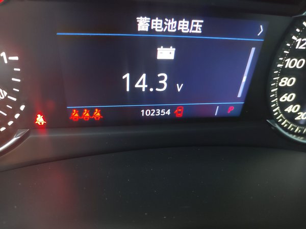 Cadillac XT4 2018, 102300 км, за 13148 USD - фото 12