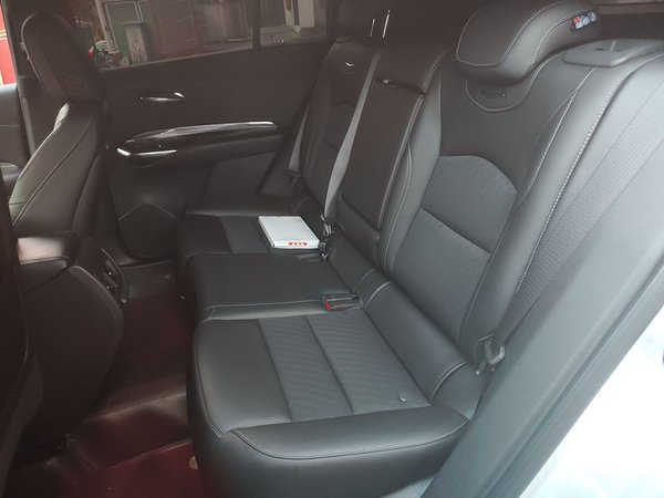 Cadillac XT4 2018, 102300 км, за 13148 USD - фото 17