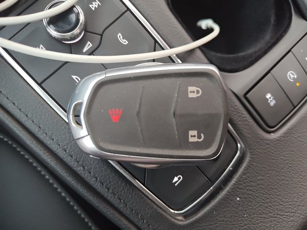 Cadillac XT4 2018, 102300 км, за 13148 USD - фото 16