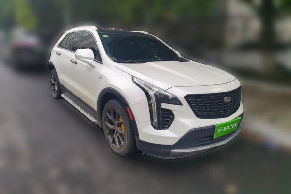 Cadillac XT4 2018, 163000 км, за 9274 USD