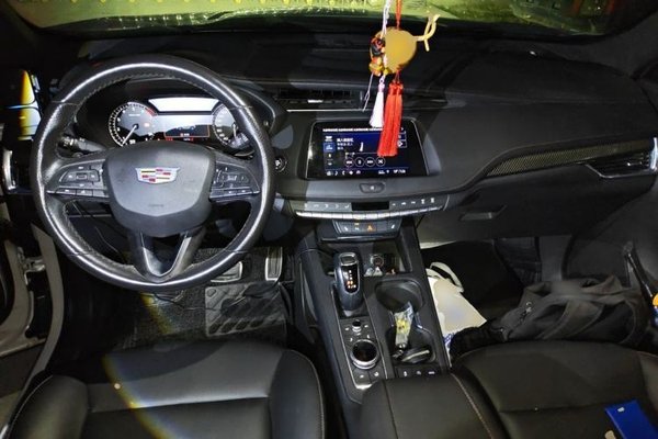 Cadillac XT4 2018, 75000 км, за 12889 USD - фото 6