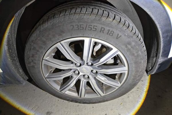 Cadillac XT4 2018, 75000 км, за 12889 USD