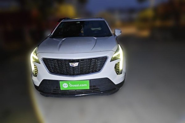 Cadillac XT4 2018, 75000 км, за 12889 USD