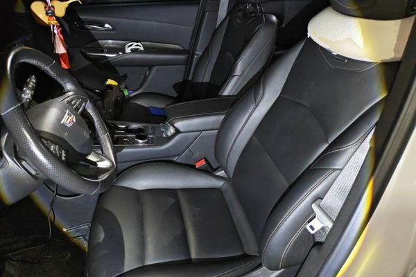 Cadillac XT4 2018, 75000 км, за 12889 USD - фото 12