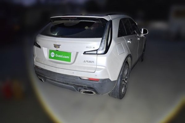 Cadillac XT4 2018, 75000 км, за 12889 USD