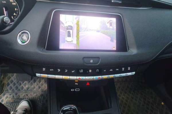 Cadillac XT4 2020, 42900 км, за 14079 USD - фото 14