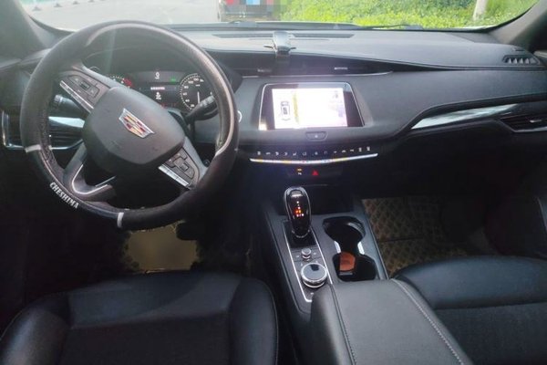 Cadillac XT4 2020, 42900 км, за 14079 USD - фото 10