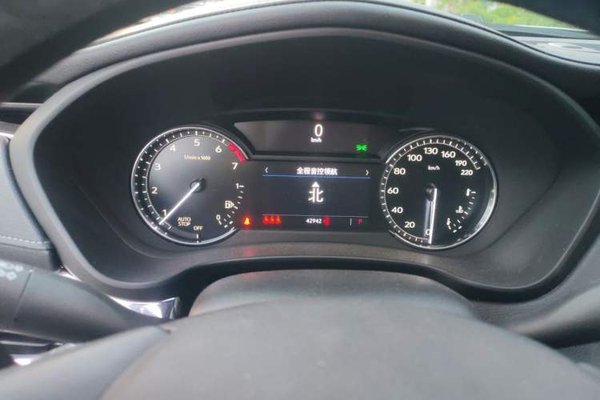 Cadillac XT4 2020, 42900 км, за 14079 USD - фото 12