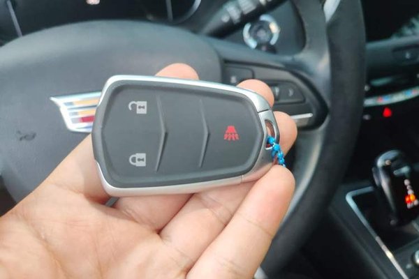 Cadillac XT4 2020, 42900 км, за 14079 USD - фото 9