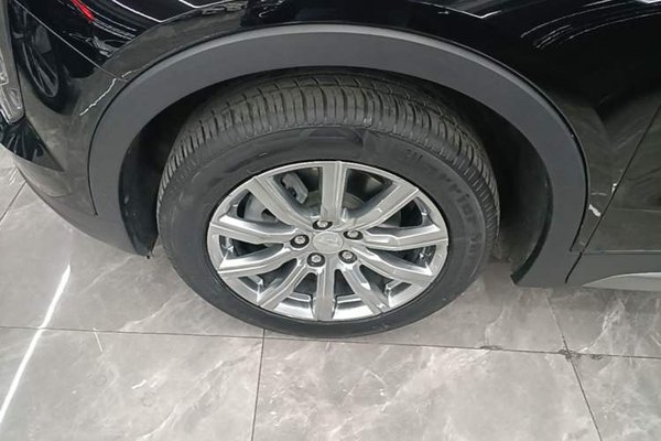 Cadillac XT4 2021, 36600 км, за 17029 USD - фото 8