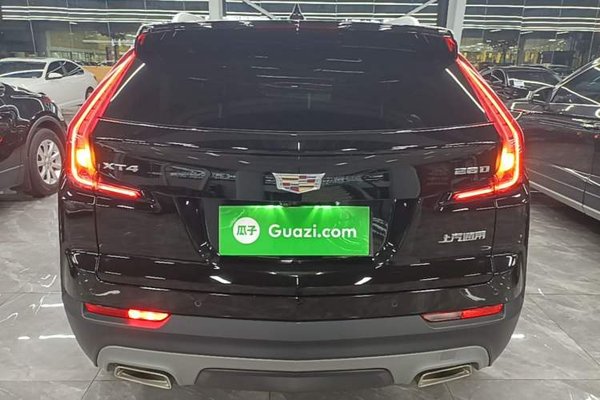 Cadillac XT4 2021, 36600 км, за 17029 USD