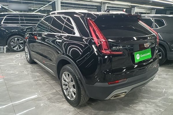 Cadillac XT4 2021, 36600 км, за 17029 USD