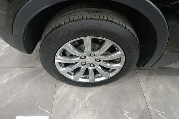 Cadillac XT4 2021, 36600 км, за 17029 USD - фото 10