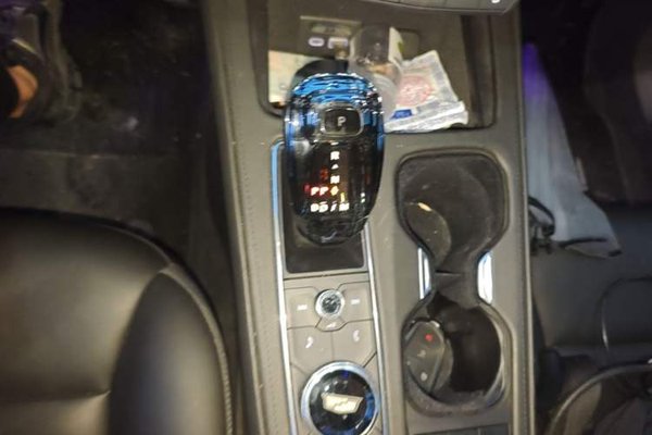 Cadillac XT4 2021, 49100 км, за 15955 USD - фото 15
