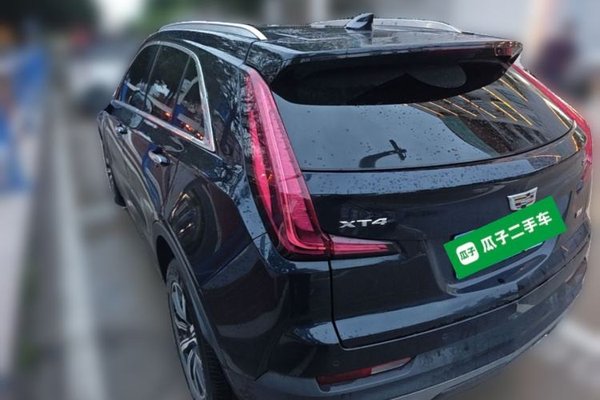Cadillac XT4 2021, 49100 км, за 15955 USD