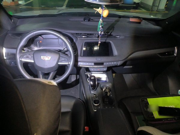 Cadillac XT4 2021, 70300 км, за 14955 USD - фото 10