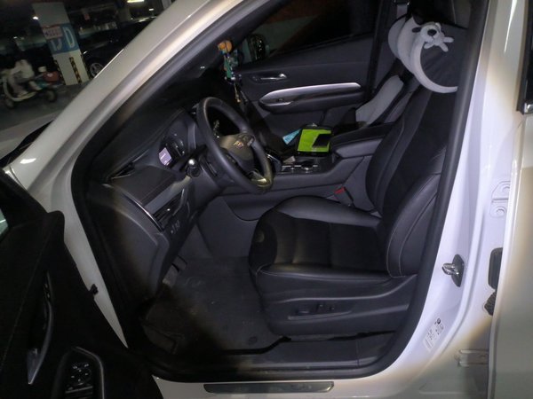 Cadillac XT4 2021, 70300 км, за 14955 USD - фото 16