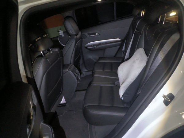 Cadillac XT4 2021, 70300 км, за 14955 USD - фото 18