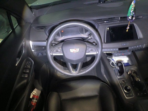 Cadillac XT4 2021, 70300 км, за 14955 USD - фото 11