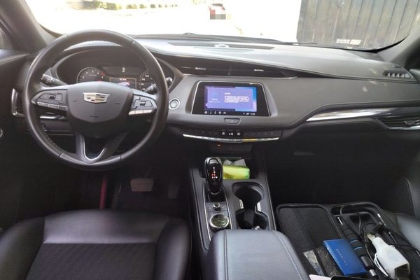 Cadillac XT4 2022, 68300 км, за 16091 USD - фото 8