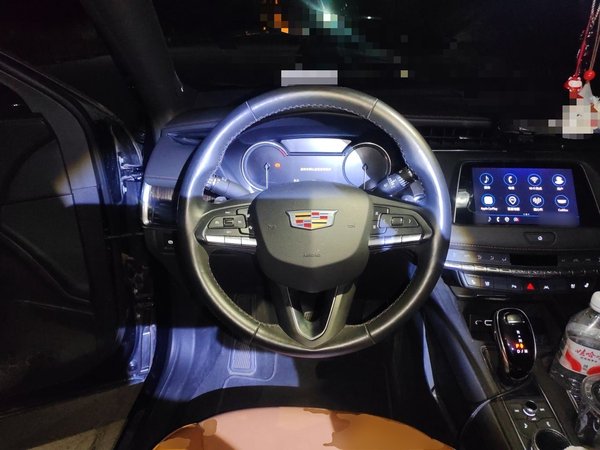 Cadillac XT4 2022, 42000 км, за 17355 USD - фото 11